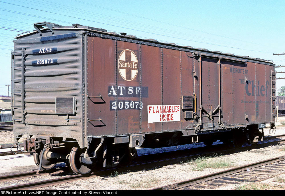 Santa Fe ex SFRD reefer in MW use ATSF #205073